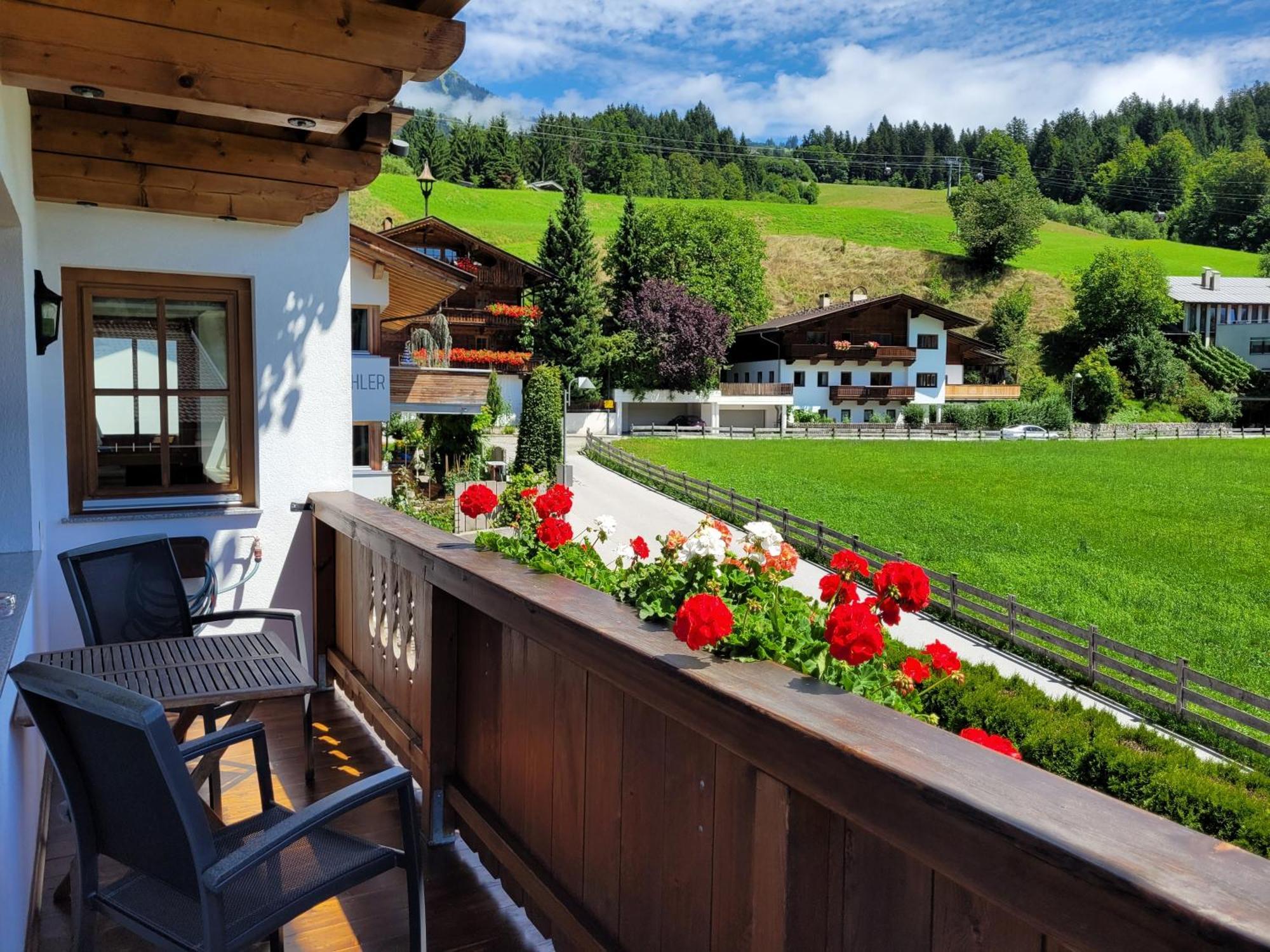 Landhaus Tirol Hopfgarten im Brixental Exterior photo